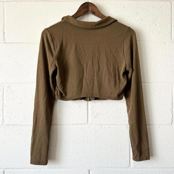 Le Lis Collection Green Long Sleeve Collared Crop Top Women's Medium - Picture 3 of 5